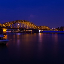 Köln in der blauen Stunde