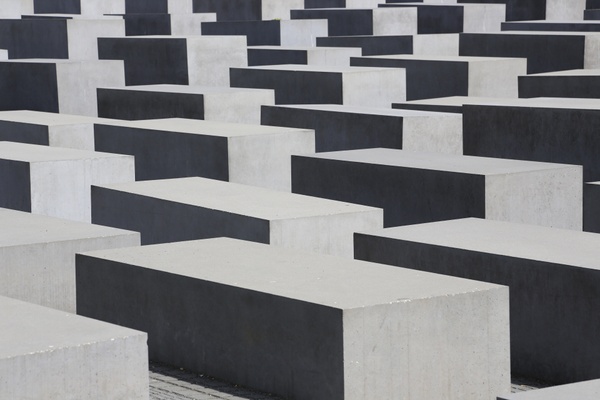Cube Holocaust Denkmal Berlin
