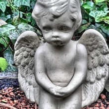 Trauriger Engel