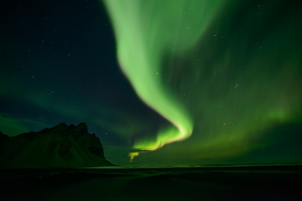 Polarlicht auf Stokksnes, Island