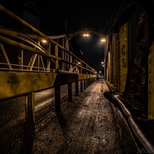 Die Brücke bei Nacht